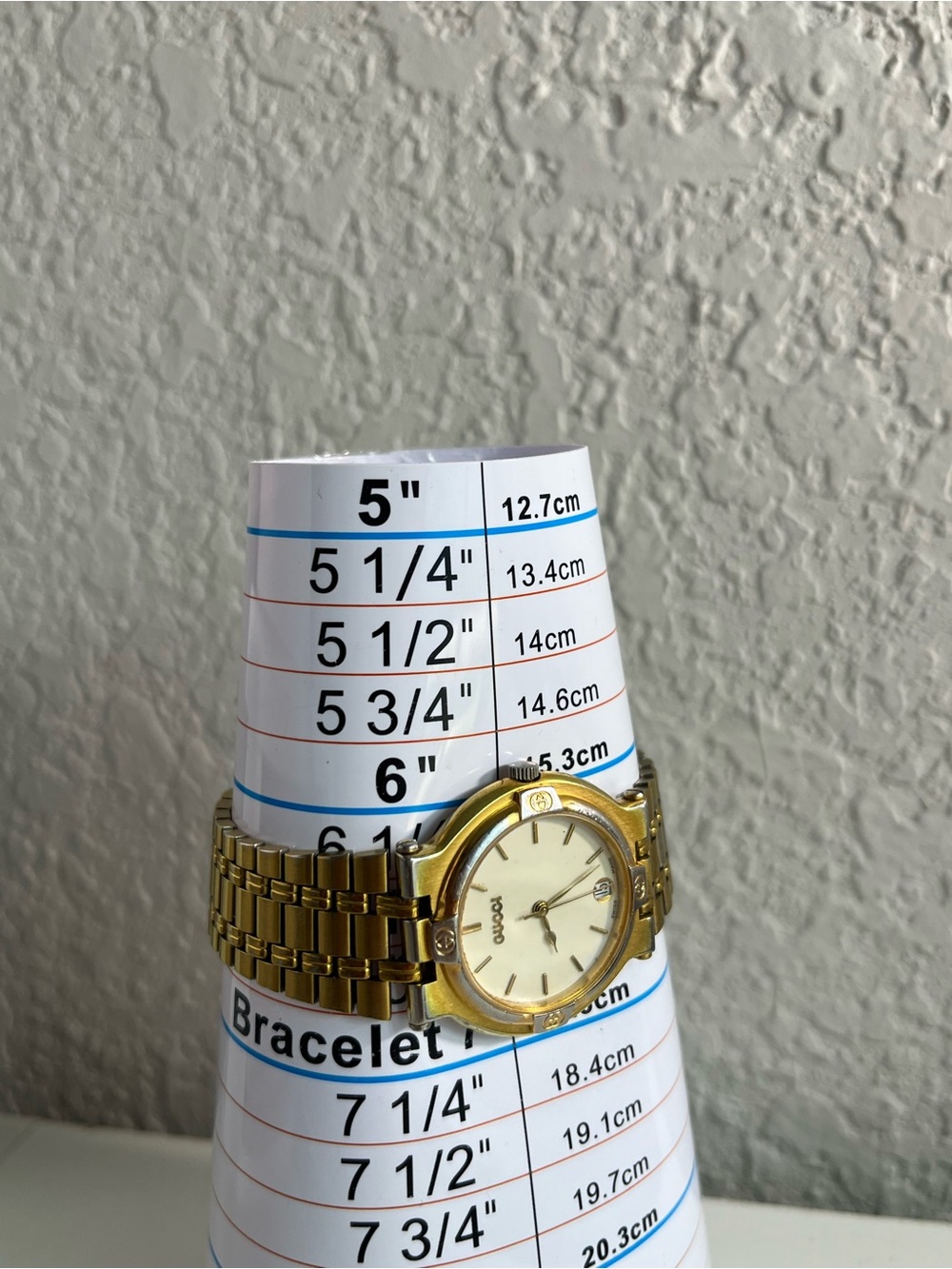 GUCCI 9200M men’s watch 10microns gold pated. - Picture 11 of 16